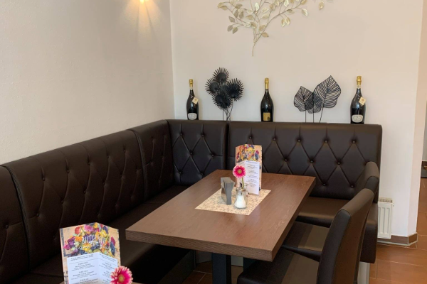 Bild 3 von BRÜDEREI - Straubis Kellerbar